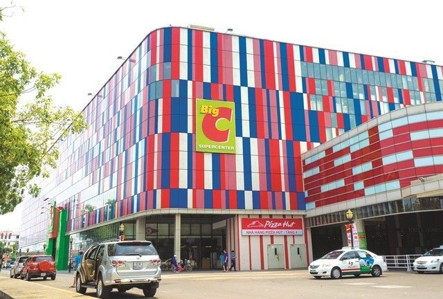 Các đại gia bán lẻ ngoại lặng lẽ báo lỗ trăm tỷ đồng