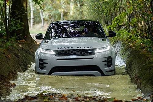 Range Rover Evoque thế hệ mới đổi thiết kế, giá cao nhất 51.970 USD