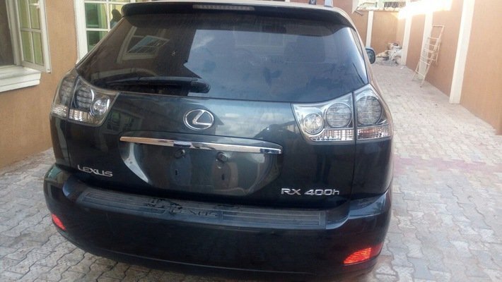 Cục Điều tra chống Buôn lậu đấu giá xe Lexus RX400H giá khởi điểm 120 triệu đồng