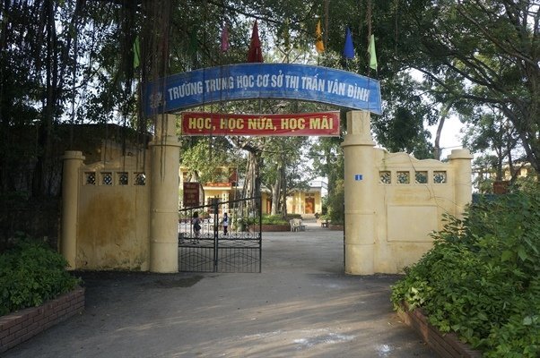 UBND huyện yêu cầu kỷ luật cô giáo tát, xúc phạm học sinh ở Hà Nội