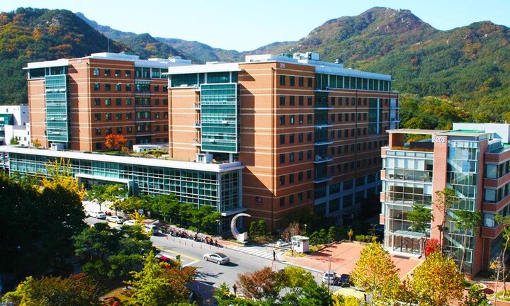 Khám phá bên trong ngôi trường đào tạo CEO hàng đầu Hàn Quốc