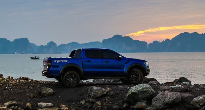 Ford Ranger Raptor: Giấc mơ của các tay chơi xe địa hình