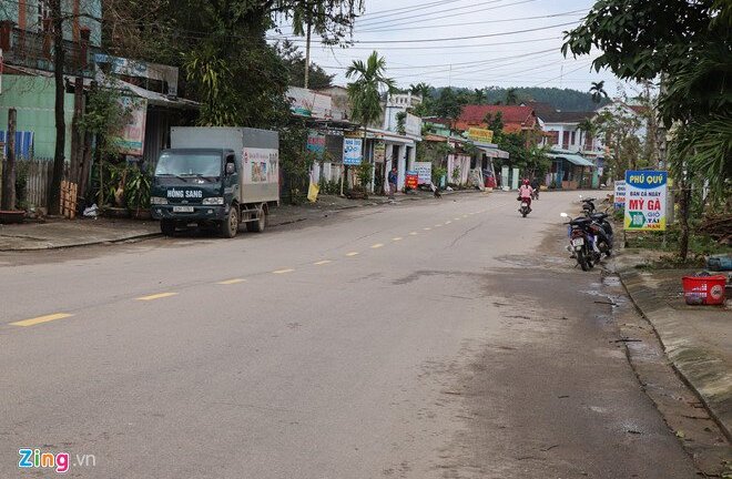 Chính quyền giải thích vụ khen thưởng 15.000 đồng cho người hiến đất