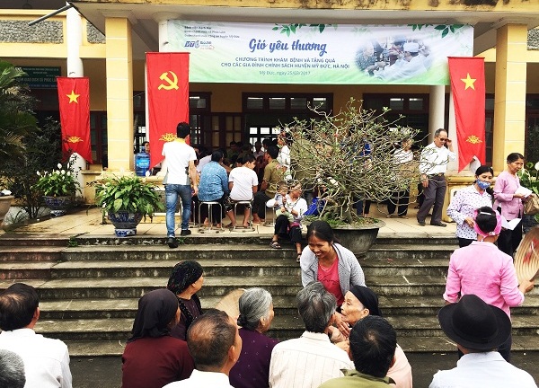 VTC Intecom trao yêu thương – sẻ chia khó khăn với nhân dân huyện Mỹ Đức, Hà Nội