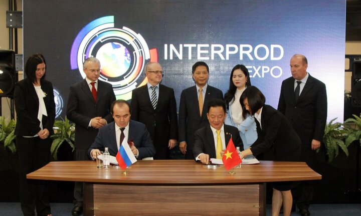 Tập đoàn T&T Group ký kết Biên bản ghi nhớ với 3 đối tác lớn tại Nga