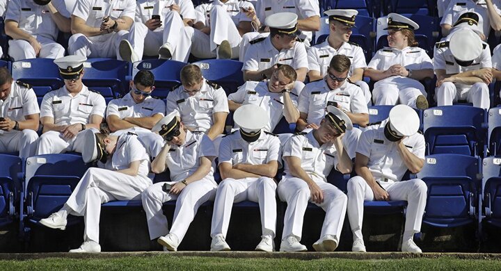 Học viên của Học viện Hải quân Mỹ bị cáo buộc buôn ma túy bằng Bitcoin