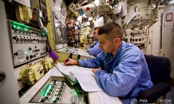 Ảnh: Bên trong ‘Hố đen đại dương’ Kilo 636.3 của Hải quân Nga