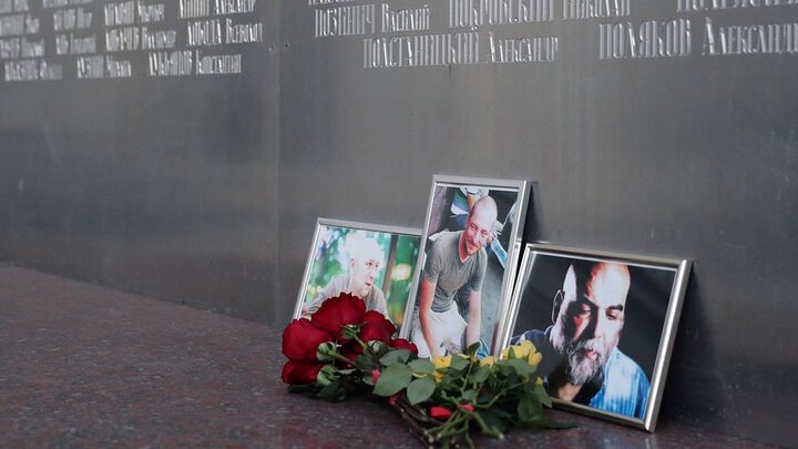 Phát hiện dấu vết nghi do tra tấn trên thi thể nhà báo Nga bị sát hại tại Trung Phi