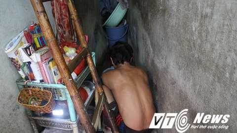 Cơ cực dân nghèo sống trong nhà chiều rộng chỉ 1m ở TP.HCM