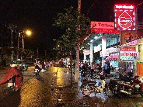 Cô gái bị tên cướp giật túi ngã xuống đường, chấn thương sọ não