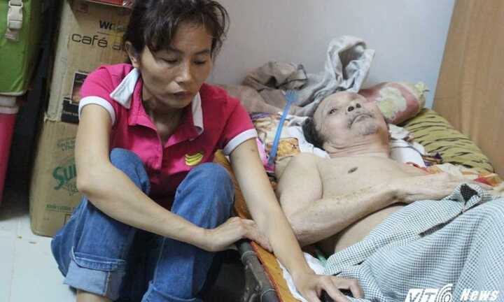 Người phụ nữ bị kéo lê trên đường: Yêu cầu một chiến sỹ làm tường trình