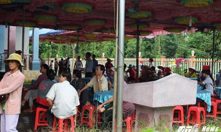 Vợ con cán bộ huyện bị sát hại trong biệt thự: Xác định nguyên nhân ban đầu