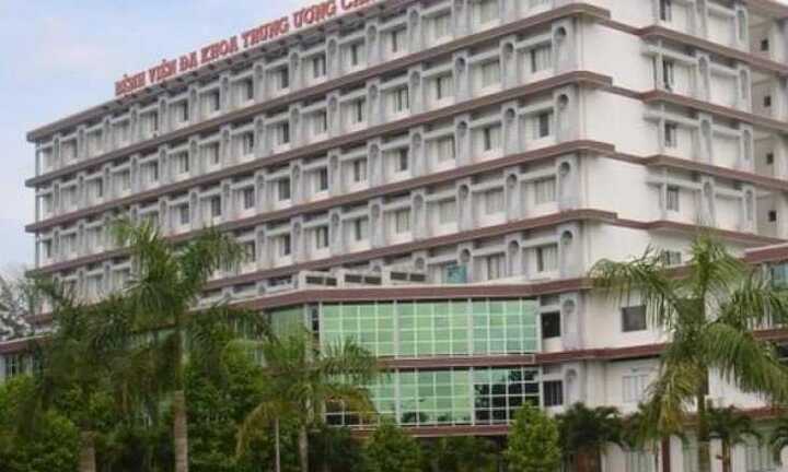 Tiết lộ nguyên nhân hiếm gặp khiến nhân viên y tế tự chặt cụt chân mình rồi giấu vào tủ lạnh