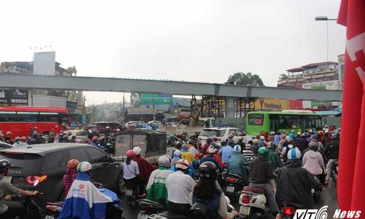 TP.HCM cấm xe theo ngày chẵn, lẻ: Đường phố mỗi nơi một kiểu, không thể áp dụng đại trà