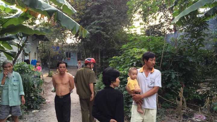 Người đàn ông chết bên bụi chuối sau tiếng kêu cứu