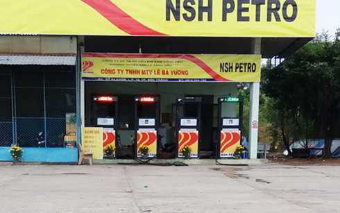 Trung tá công an bị nhóm côn đồ chém trọng thương