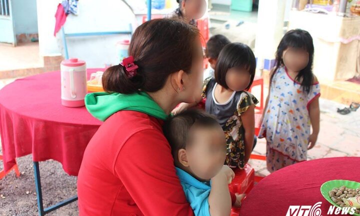 Sau nhát dao oan nghiệt của kẻ ngáo đá, 7 người trong gia đình nạn nhân bơ vơ