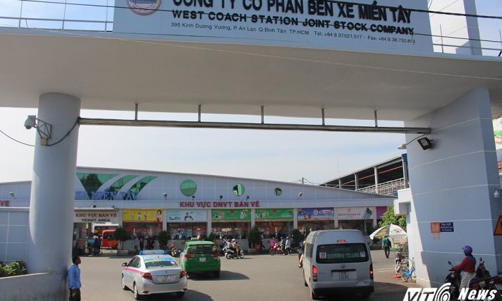 Công an nổ súng trấn áp nhóm người mặc áo Grabbike náo loạn bến xe: Công ty Grab lên tiếng