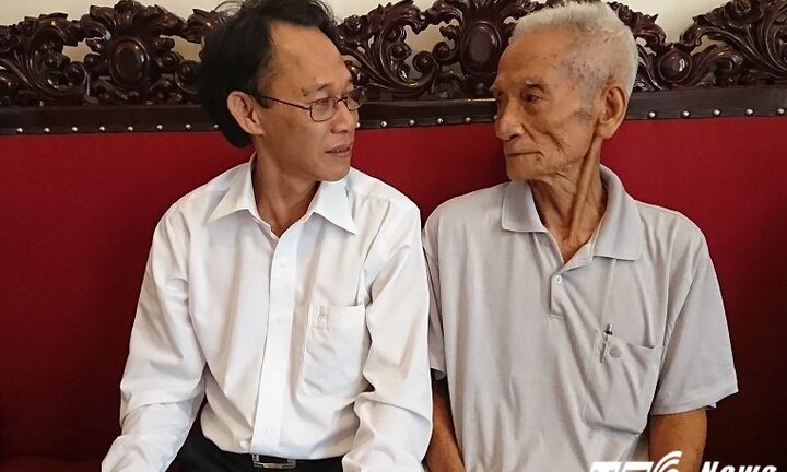 Cha Huỳnh Văn Nén gửi đơn yêu cầu tòa án tuyên bố con mất năng lực hành vi dân sự