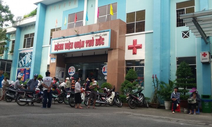 Nữ bệnh nhân treo cổ trong bệnh viện ở Sài Gòn