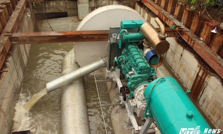 Được bàn giao hệ thống cống thông thoáng, siêu máy bơm hoạt động trở lại