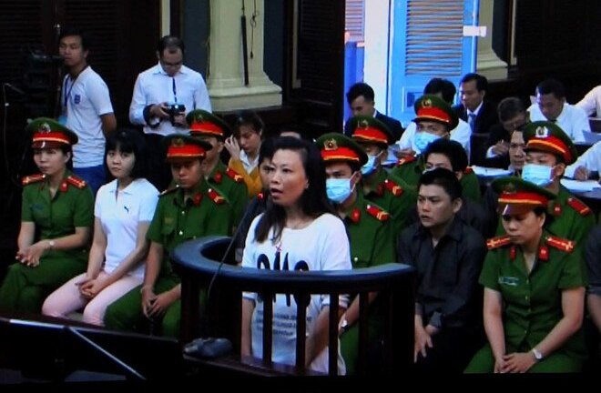 Nhóm phản động dùng bom xăng khủng bố sân bay Tân Sơn Nhất được giảm án