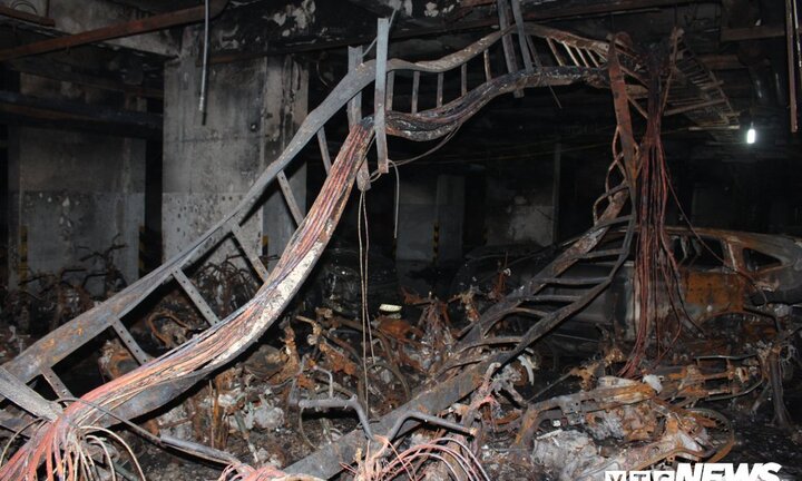 Cháy chung cư Carina: Bắt giam 4 tháng nguyên giám đốc công ty Hùng Thanh