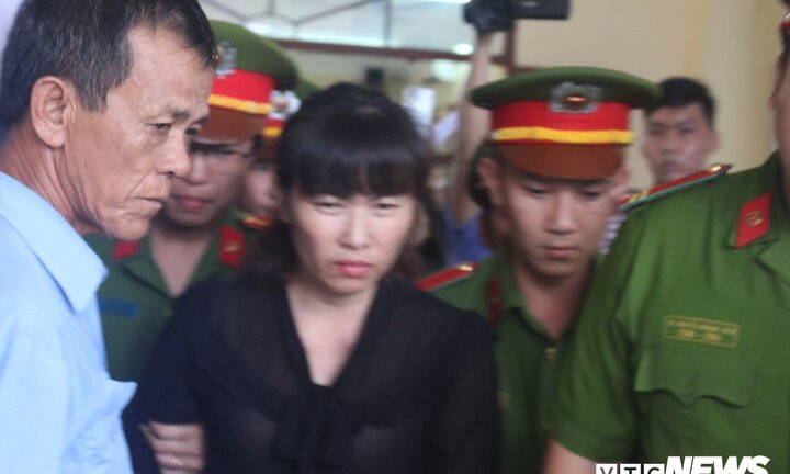 Chủ cơ sở mầm non Mầm Xanh bạo hành trẻ lĩnh án tù