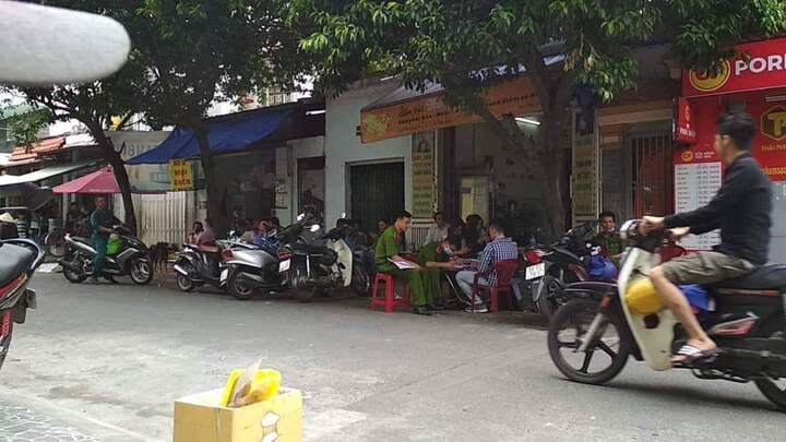 Người đàn ông ngoại quốc chết trong phòng trọ ở TP.HCM