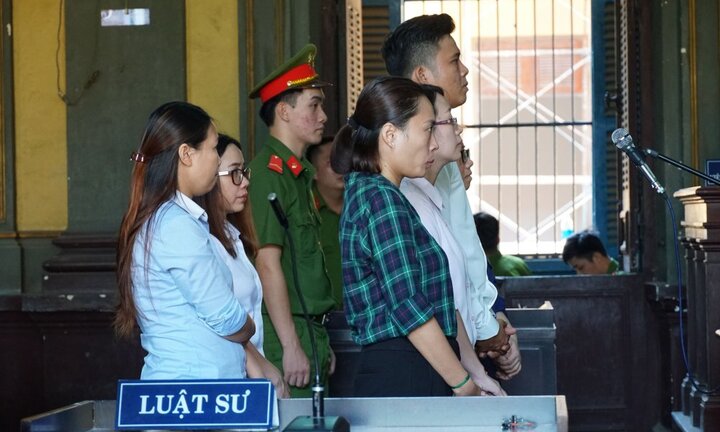 Nhiều nguyên cán bộ Eximbank lãnh án, ngân hàng buộc trả lại 245 tỷ đồng cho bà Chu Thị Bình