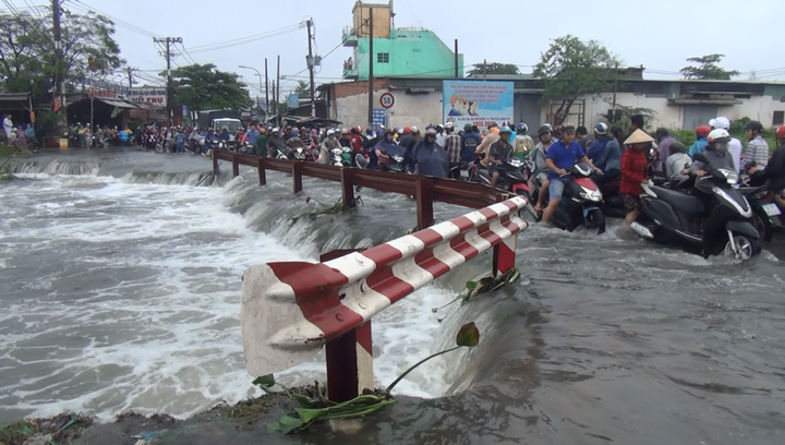 Thanh niên bị nước cuốn trong trận mưa lịch sử ở TP.HCM là sinh viên
