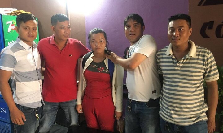 Thanh niên bị cuỗm mất xe sau khi 'mây mưa' với cô gái lạ