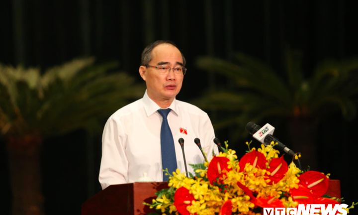 Bí thư Thành uỷ TP.HCM Nguyễn Thiện Nhân hoan nghênh kỳ họp không giấy