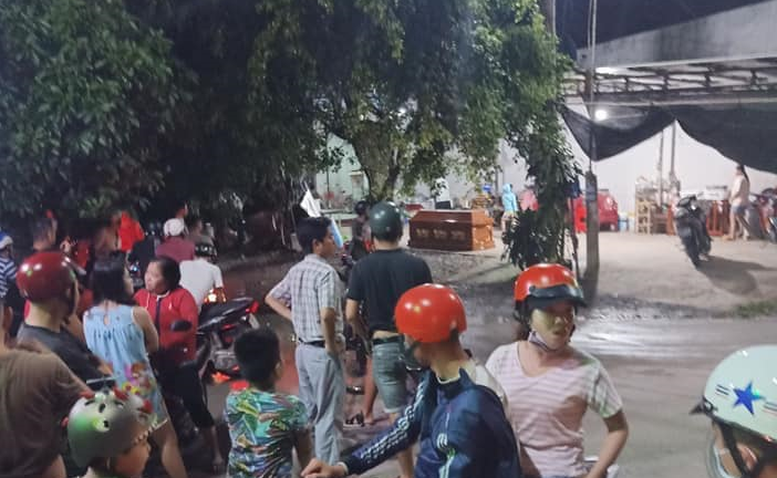 Điều tra vụ đặt quan tài trước nhà dân, nghi do khủng bố đòi nợ