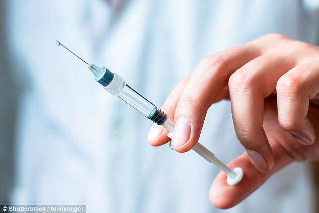 Phát hiện chấn động: Đã tìm ra vaccine ngừa mụn