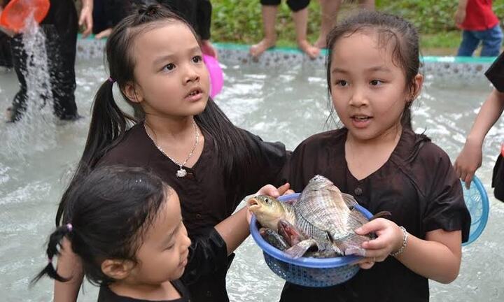 Trước khi muốn con thành siêu nhân hay thiên tài, hãy làm điều này