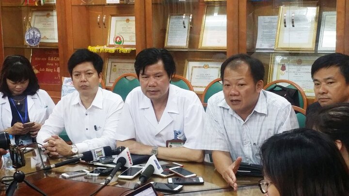 Sốc phản vệ tại Hòa Bình: 10 bệnh nhân đã qua cơn nguy kịch