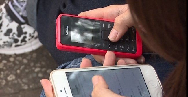 Bị cắt thuê bao di động nếu không chụp ảnh chân dung chính chủ