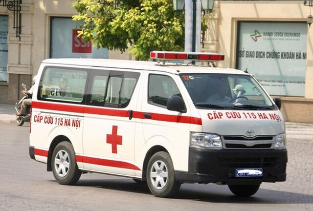 Kíp trực 115 bị 'tố' bỏ cấp cứu bệnh nhân trong đêm