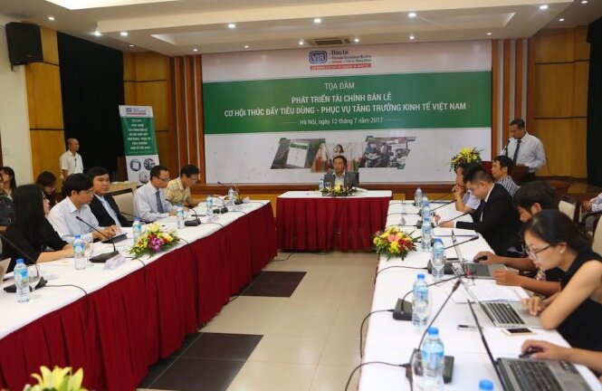 Lãi suất đến 60-70%, người Việt vẫn lao vào vay mua nhà, sắm xe