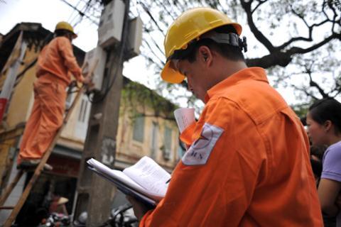 Phó Thủ tướng Vương Đình Huệ: Tăng giá điện cần điều chỉnh mức thấp nhất