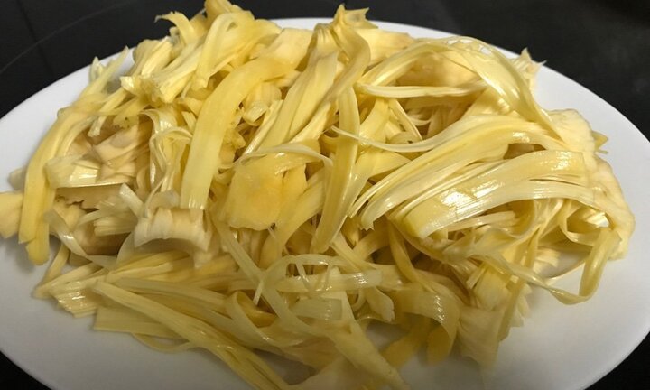 Hà Nội: Tranh nhau mua xơ mít về để chế biến món ăn