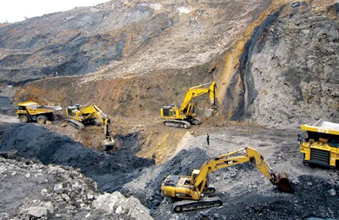 Khai thác mỏ sắt Thạch Khê: Không nên tiếp tục sai lầm