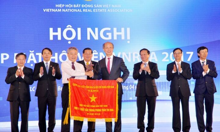 Hiệp hội Bất động sản Việt Nam 15 năm xây dựng, trưởng thành