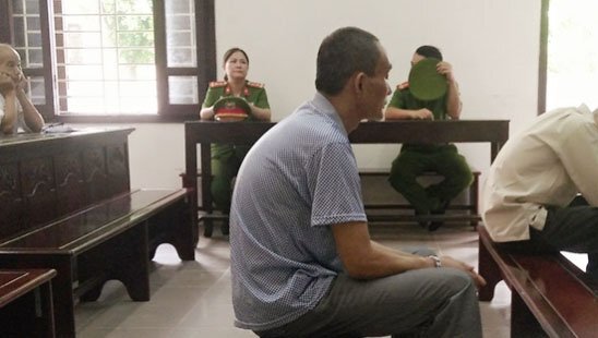 Say rượu, đến nhà gây sự rồi sát hại vợ cũ