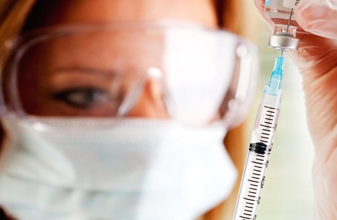 Mỹ: Bị phạt tù nếu không cho con tiêm vắc xin