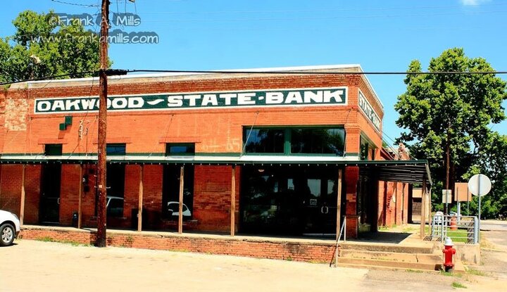 Đại gia Việt 'thâu tóm' ngân hàng lâu đời nhất Mỹ