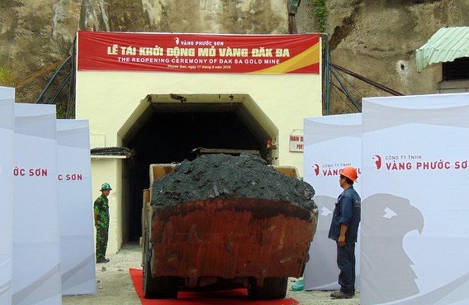 'Đại gia vàng' Phước Sơn bất ngờ thoát cửa phá sản