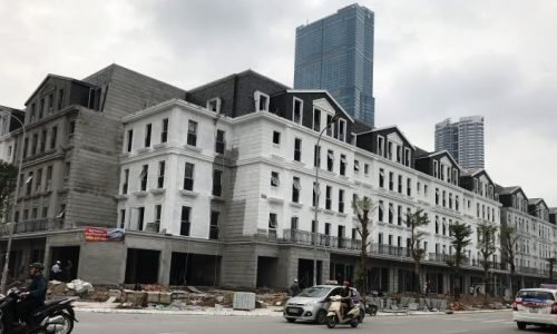 Nhà phố 12 tỷ đồng, chênh giá hơn 18 tỷ đồng