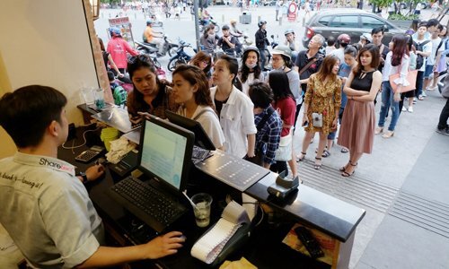 Người Việt trẻ chi gần 13.000 tỷ đồng ăn vặt mỗi tháng